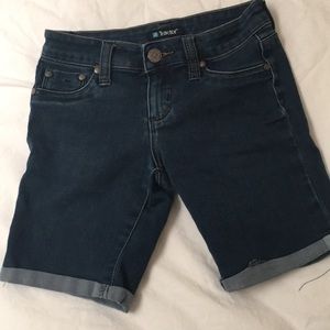 Tractor jean shorts size 10